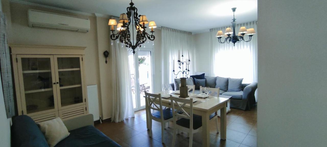 Persefoni 's Hause 1 Apartment