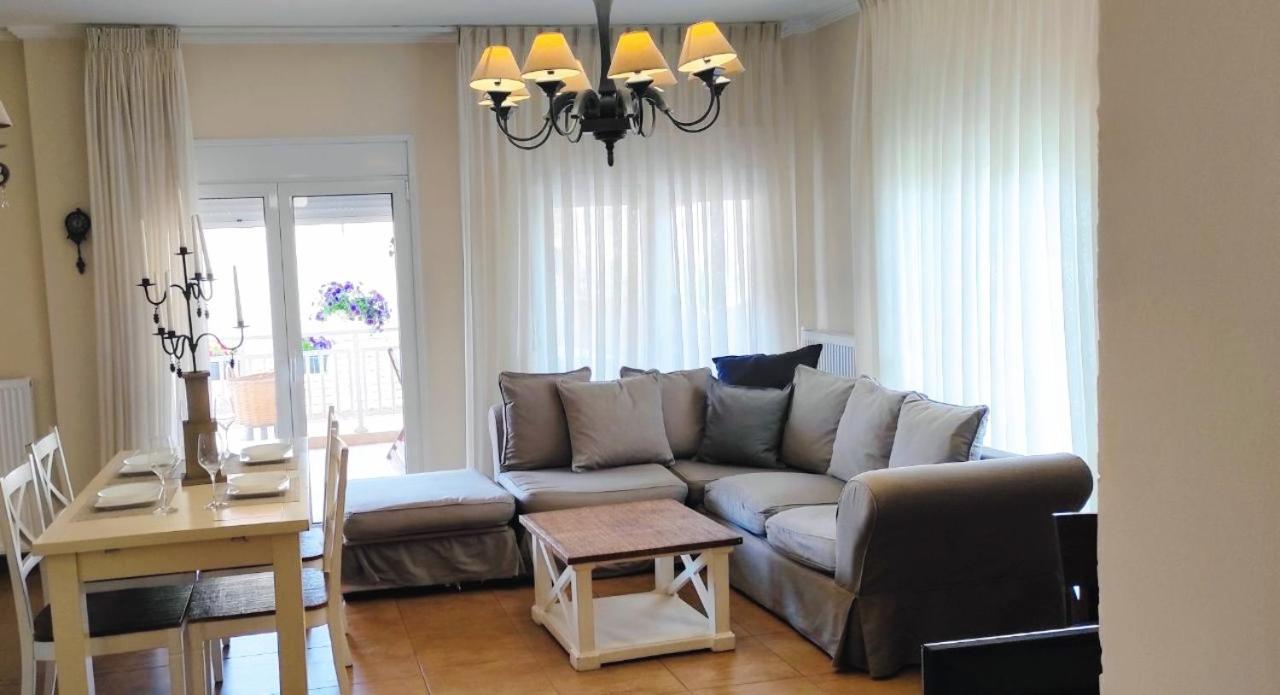 Persefoni 's Hause 1 Nea Kallikrateia
